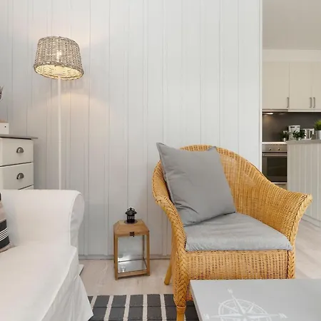 Schützenweg 13 15 8 *